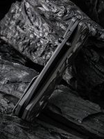 We Knife Company Ben Petersen Banter Folding Knife 2.9" S35VN Black Stonewashed Spear Point Blade, Marble Carbon Fibre Handles - 2004H - Image 6