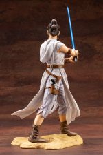 Star Wars: The Rise of Skywalker Rey ARTFX Statue - Image 3