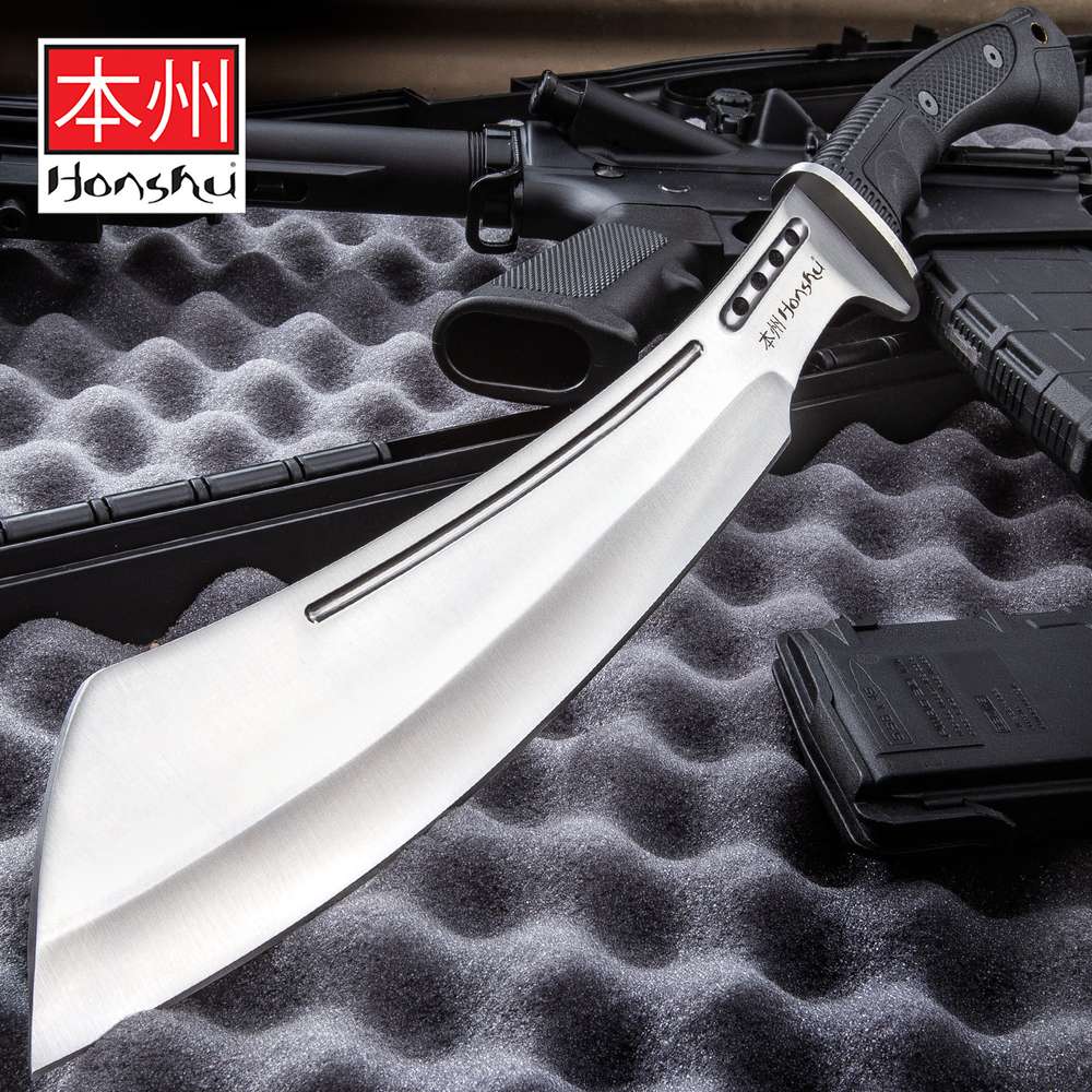 A46-UC3242 Honshu Boshin Parang With Leather Belt Sheath - UC3242 - Image 1