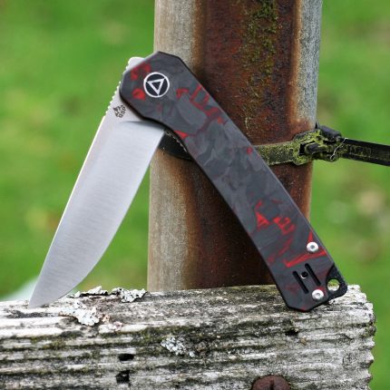 QSP Osprey Liner Lock Knife Shredded CF/Red G-10 (3.25" Satin) QS139-F1