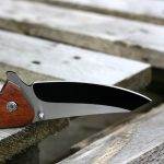 Classic Wooden Handle Clip Point Dual Tone Liner lock Knife - LK-090 - Image 5