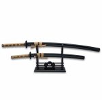 Shinwa Regal Makaku Sword Set - Katana, Wakizashi, Display Stand, Damascus Steel Blades, Genuine Rayskin - Image 2
