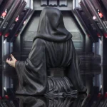 Star Wars: The Rise of Skywalker Emperor Palpatine 1:6 Scale Mini-Bust - Image 4