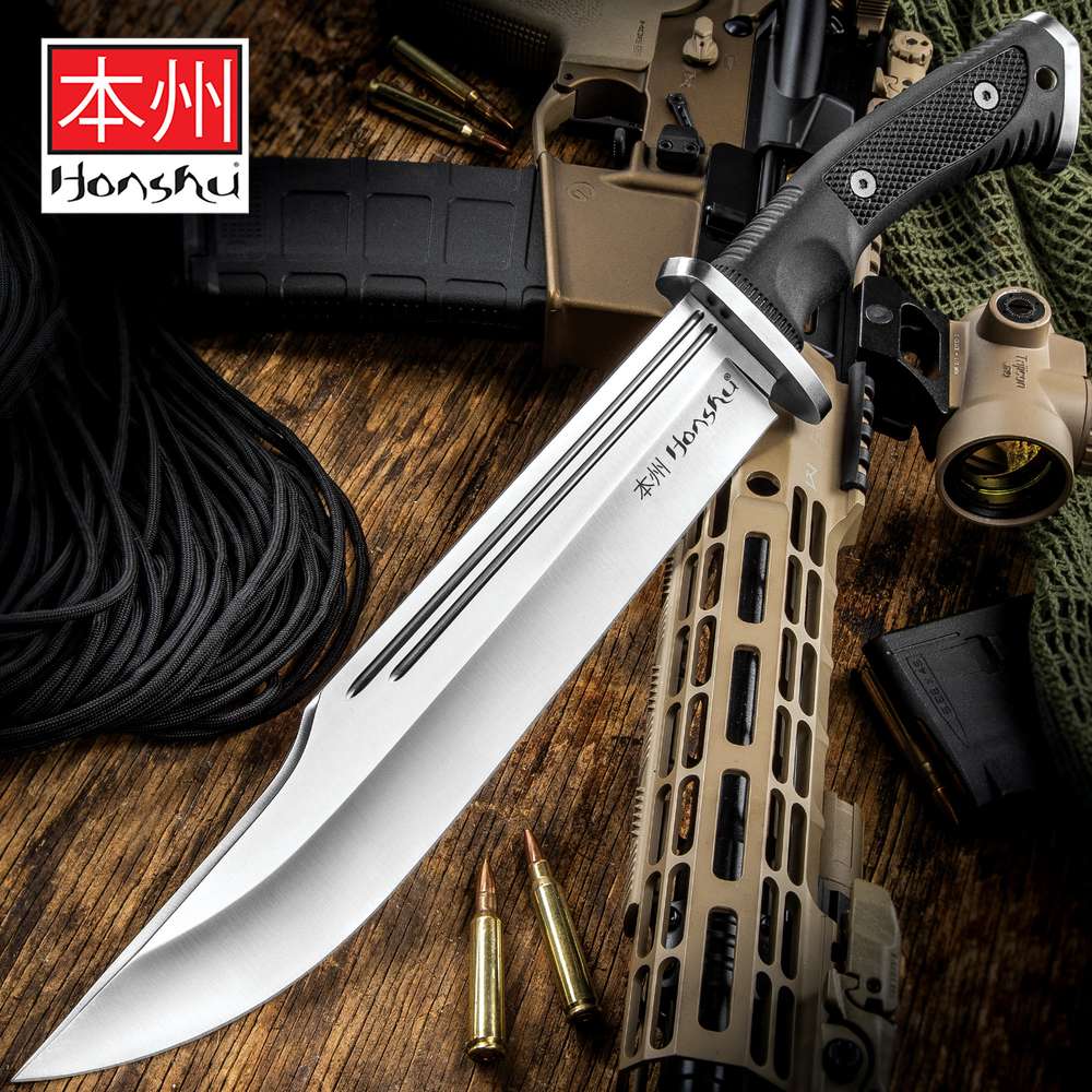 united_cutlery_honshu_conquerer_bowie_knife_uc3321_1 Honshu Conqueror Bowie Knife And Sheath - UC3321 - Image 1